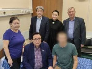 Якутяне поддержали раненого бойца