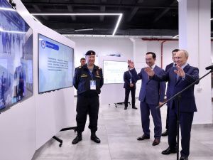 Якутская ИТ-школа обучает детей г. Кировское  