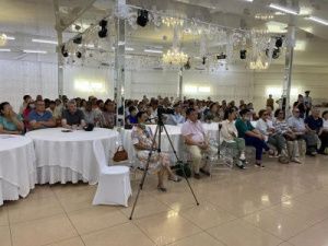 Каждый педагог Якутии в опасности – встреча общественности. Видео