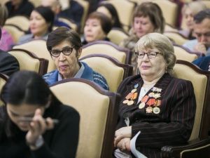 В Якутске приняли итоговый отчет Окружной администрации за 2018 год