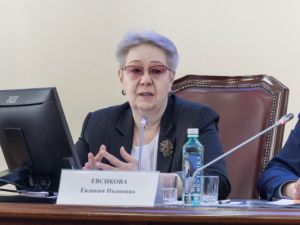 Евдокия Евсикова: голосование за мэра Якутска будет открытым