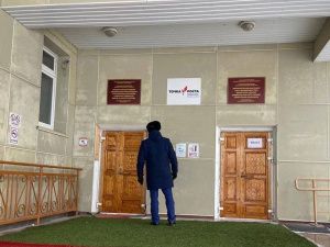 В Бердигестяхе выявлено 13 случаев пищевого отравления у учащихся школы