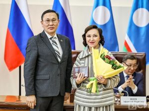 Работникам культуры Якутии вручили государственные награды