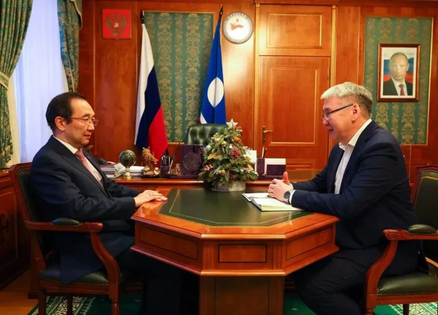 Айсен Николаев принял главу Таттинского улуса Айаала Бурцева