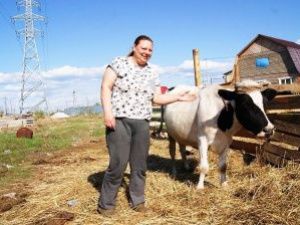 В Якутии фермер ответила хейтерам: "Ваше место в комузаднице"