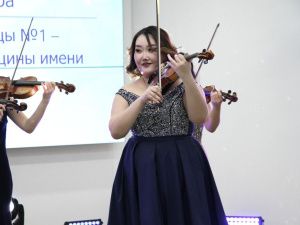 В Национальном центре медицины Якутии открылся культурный центр для сотрудников больницы