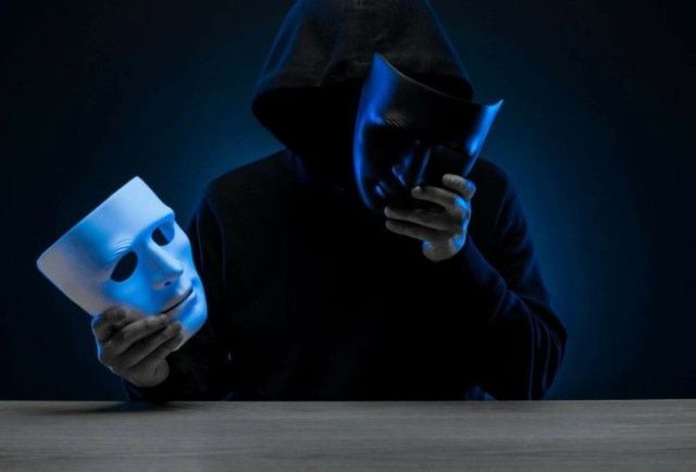 Четыре жителя Якутска перевели мошенникам более двух миллионов рублей