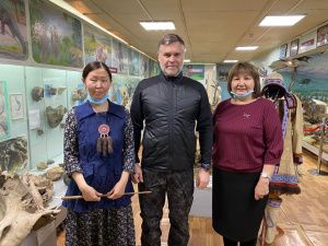 Кирилл Бычков проверил строительство социальных объектов в Верхоянском районе