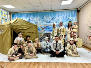 «Чистая земля»: как живет потомственная семья эвенов-оленеводов в якутской тундре