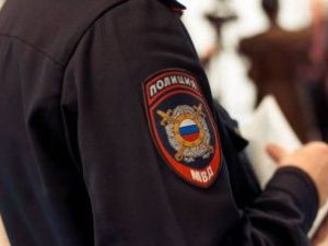 Двое судимых мужчин отобрали у приятеля стиральную машину