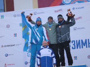 Фото. В Алдане наградили чемпионов спартакиады по зимним видам спорта Якутии