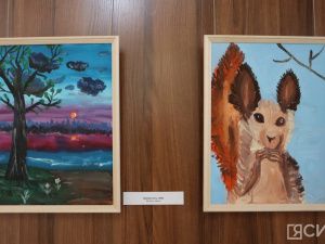 В Якутске открылась выставка 12-летнего художника с аутизмом