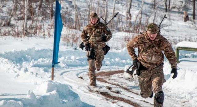 В Якутии бойцы спецподразделений показали класс в служебном биатлоне