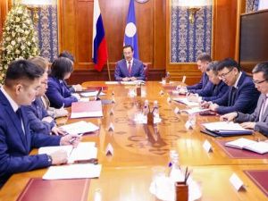 Айсен Николаев дал установки руководству Правительства и Администрации