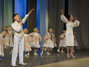 Каждый номер «Сырдык сүүрээн» - отдельный спектакль