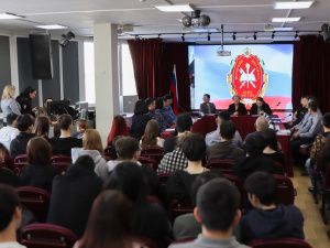 Выпускникам Якутского колледжа инновационных технологий рассказали, как трудоустроиться в УФСИН и поступить в ведомственные вузы