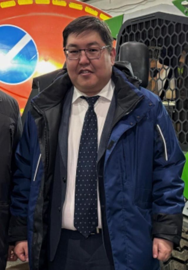 Муниципальный «Якутдорстрой» подсел на бюджетную иглу и прекратил зарабатывать