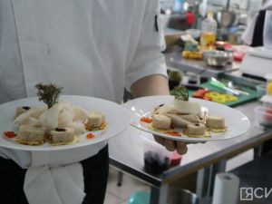 Конкурс среди студентов-поваров прошел на фестивале «Вкус Якутии»