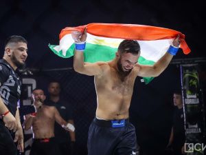 Фоторепортаж: турнир по смешанным единоборствам Eagles FC 53 в Якутске