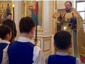 Осужденный за педофилию в Якутске отец Мелетий продает "Гербалайф" через интернет?