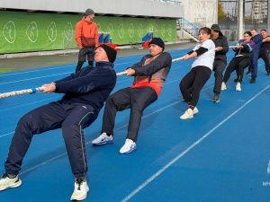 Спортивный азарт и командный дух: спартакиада МЧС объединила легкоатлетов и силачей