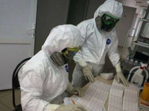 Частные клиники получат субсидии на выплаты медикам, борющимся с COVID-19