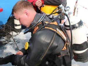 Ходить под воду: главный водолаз Службы спасения Якутии — о тонкостях профессии