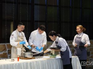 В Якутске Арктическая школа кулинарии Николая Атласова выпустила первых учеников