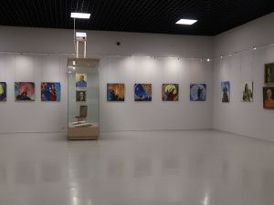 Персональная выставка живописца Миры Аргуновой открылась в Омске