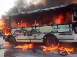 В Якутске в районе ГРЭС сгорел маршрутный автобус