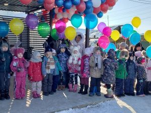 В Мархе открылась вторая теплая автобусная остановка