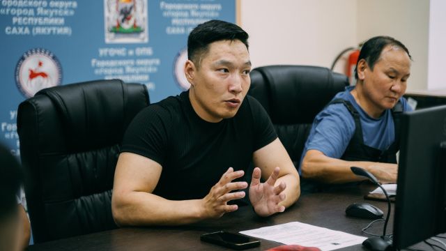 Сотрудники администрации Якутска помогут пострадавшим от паводка жителям Оймяконского улуса