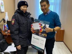 В Якутске полицейские продолжают проводить профилактическое мероприятие «Осторожно, мошенники»