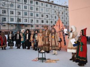 В поселке Депутатский солнце впервые показалось над горизонтом после полярной ночи