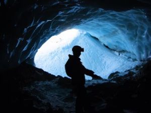 В Нерюнгринском районе на подстанции шахты работник попал в дробилку и погиб