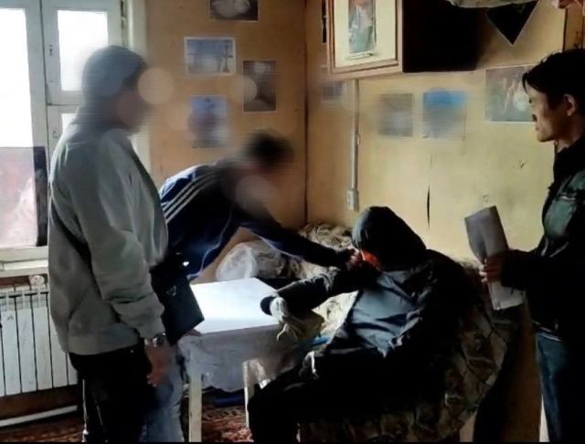 Бил по голове и телу: Якутянин избил сожительницу до смерти