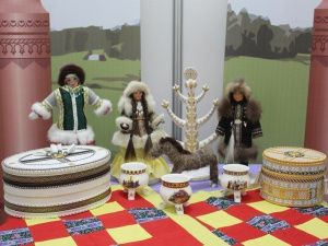 В Якутске стартовал международный фест-форум «Наследники традиций»