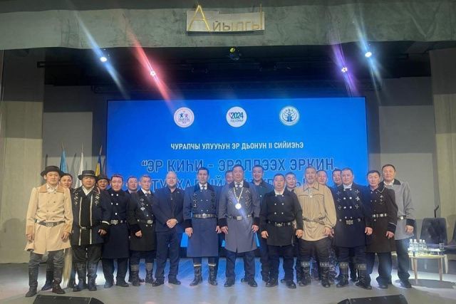 «Основа крепкой семьи и сильного государства»: председатель Лиги отцов Якутии — о роли главы семьи