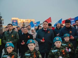 Депутаты гордумы приняли участие в акции «Свеча памяти»