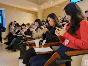 В Якутске стартовал семинар по патриотическому воспитанию и молодёжной политике