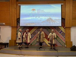 Прошел IX Открытый межрегиональный фестиваль-конкурс песенного творчества коренных малочисленных народов Севера «Эхо тундры и тайги - 2021»