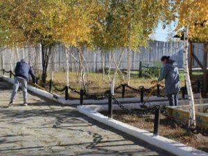 В Ленске к уборке улиц привлекли осуждённых