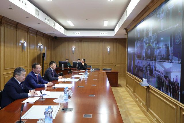 В Якутии одновременно открыли 9 новых социальных объектов