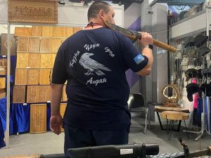 Хозяин «Кузни Белого ворона» из Якутии отмечен наградами в Москве