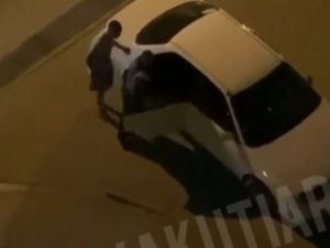 "Зафиксировано, как родственники забирают пьяную девушку из гостей", - полиция проверила видео с "похищением" в Якутске