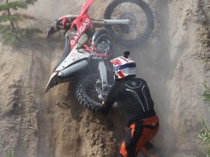 В Якутске состоялись экстремальные гонки на мотоциклах