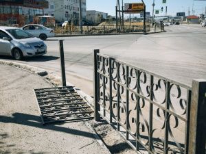 Сардана Авксентьева проверила ремонт столичных дорог