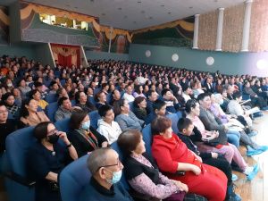Старт гастролей! Жители улусов Якутии получили возможность встретиться с артистами республиканских театров 