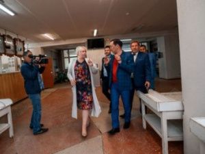 Прямой эфир с министром здравоохранения Еленой Борисовой: основные темы