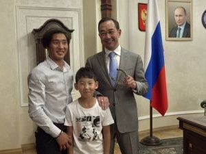 Ил Дархан встретился с оймяконским всадником и его семьей